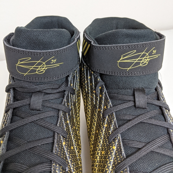 Under Armour Harper gold baseball cleats 2 RM 15 - Picture 6 of 11